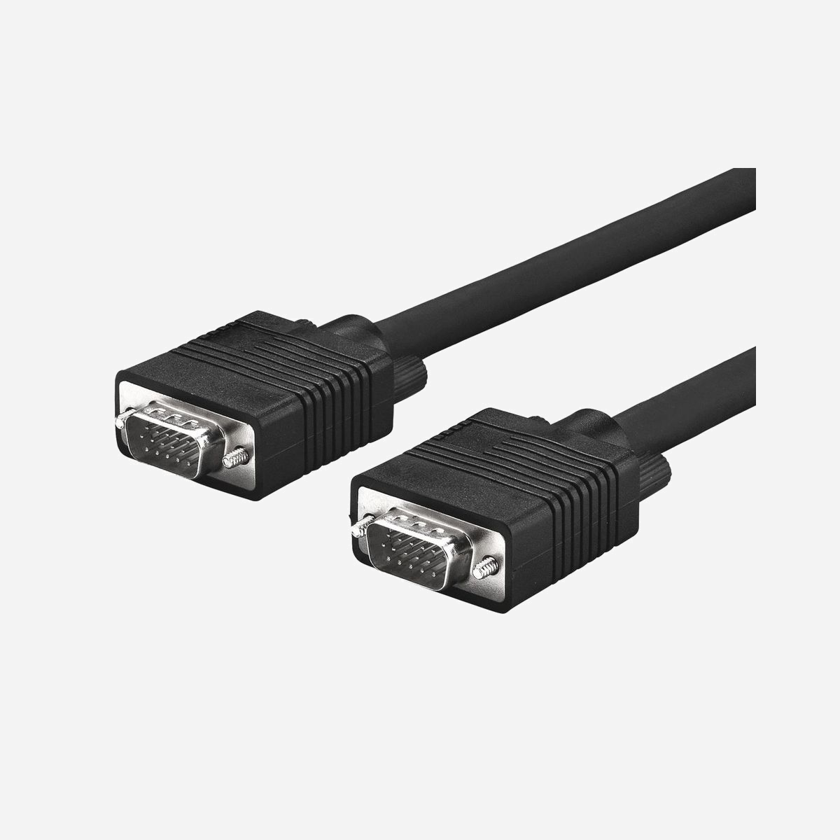 Câble VGA Microconnect MONGG15B 15m HD15 mâle/mâle blindé pour moniteur et projecteur noir - Le câble VGA Microconnect MONGG15B répond aux besoins des environnements professionnels nécessitant des connexions vidéo fiables sur de longues distances. Avec ses 15 mètres de longueur, il offre une flexibilité d'installation optimale pour les salles de réunion, espaces de formation, auditoriums et configurations où l'écran de projection ou le moniteur est éloigné de la source vidéo. Ce câble blindé garantit une transmission stable du signal vidéo en réduisant les interférences électromagnétiques, un atout essentiel dans les environnements équipés de nombreux appareils électroniques. Les connecteurs HD15 mâle/mâle plaqués or assurent une conductivité optimale et une résistance accrue à la corrosion, prolongeant ainsi la durée de vie du câble. Compatible avec une résolution Full HD 1920 x 1080 pixels, le MONGG15B permet de diffuser des présentations, vidéos et contenus graphiques avec une qualité d'image nette et professionnelle. Il s'adapte à tous les PC, ordinateurs portables, moniteurs et projecteurs équipés d'une interface VGA standard. La conception Plug and Play facilite l'installation sans nécessiter de configuration complexe ni de pilotes supplémentaires. Le câble de calibre AWG 28 assure une transmission efficace du signal sur toute la longueur, tandis que sa construction robuste garantit une utilisation durable dans des contextes professionnels exigeants. Solution idéale pour moderniser ou étendre des installations existantes, ce câble VGA constitue un choix fiable pour les entreprises, établissements d'enseignement et espaces événementiels recherchant une connectivité vidéo éprouvée et performante.