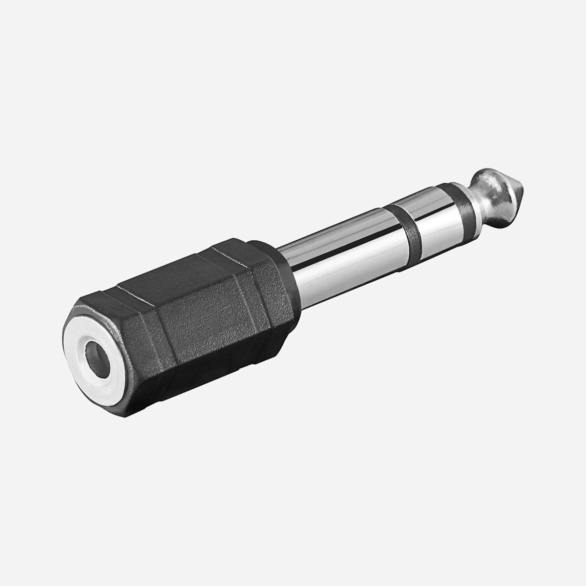 Adaptateur audio Microconnect AUDANR jack 6.3mm mâle vers 3.5mm femelle stéréo noir pour casque et microphone - L'adaptateur audio MicroConnect AUDANR constitue la solution professionnelle pour connecter vos équipements audio dotés de prises de formats différents. Ce convertisseur jack 6.3mm mâle vers 3.5mm femelle stéréo permet de relier instantanément vos casques ou microphones équipés d'une prise mini-jack standard 3.5mm à des appareils professionnels disposant d'une entrée jack 6.35mm. Conçu pour les environnements professionnels exigeants, cet adaptateur répond aux besoins des studios d'enregistrement, des salles de spectacle, des installations de sonorisation et des espaces de production audiovisuelle. Les musiciens, ingénieurs du son et techniciens audiovisuels apprécieront sa compatibilité universelle avec les tables de mixage, amplificateurs, interfaces audio et équipements de studio professionnels. La conception stéréo garantit une restitution audio fidèle sans perte de qualité, préservant l'intégrité du signal pour un rendu sonore optimal. Le format compact et le poids plume de 9 grammes facilitent le transport et le rangement dans votre kit d'accessoires audio. Fort de plus de 20 ans d'expertise dans les solutions de connectivité, MicroConnect propose avec l'AUDANR un accessoire fiable et durable. La finition noire professionnelle s'intègre discrètement à tous les environnements de travail. Cet adaptateur élimine les problèmes d'incompatibilité entre équipements et optimise l'utilisation de votre parc audio existant, évitant ainsi des investissements superflus en câblage spécifique.