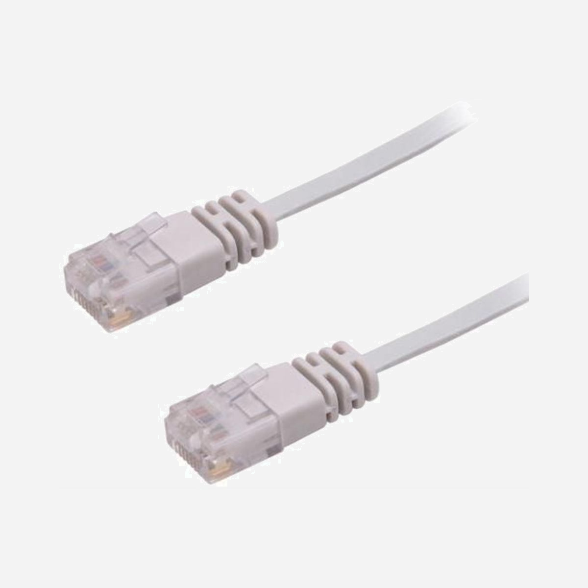 Câble réseau Microconnect V-UTP6005-FLAT Cat6 U/UTP plat 0,5m gris 250MHz avec protection anti-accrochage - Le câble réseau Microconnect V-UTP6005-FLAT Cat6 répond aux exigences des environnements professionnels où chaque centimètre compte. Sa conception plate innovante permet une installation discrète et efficace dans les espaces restreints : racks informatiques, armoires de brassage, passages sous tapis ou derrière plinthes. Certifié Cat6 et testé jusqu'à 250 MHz selon la norme EIA/TIA 568, ce câble garantit un taux de transfert optimal de 10 Gbit/s, parfaitement adapté aux infrastructures réseau modernes. Sa rétrocompatibilité avec les standards Cat5e et Cat5 assure une intégration sans contrainte dans vos installations existantes. Le dispositif anti-accrochage intégré constitue un atout majeur pour les techniciens : il protège les connecteurs RJ-45 lors des manipulations dans les espaces confinés, réduisant ainsi les risques de dommages et les interventions de maintenance. Cette protection prolonge la durabilité du câble et sécurise vos connexions critiques. Avec ses 50 cm de longueur et son format ultra-compact, ce câble U/UTP en cuivre gainé s'avère idéal pour les connexions courtes entre équipements rapprochés : serveurs adjacents, switchs en cascade, ou liaisons patch panel vers équipements actifs. Son poids plume de 7 grammes facilite la gestion des chemins de câbles. La qualité de fabrication Microconnect, associée à un blindage U/UTP et une gaine PVC résistante, garantit des performances stables dans le temps pour vos infrastructures réseau professionnelles.