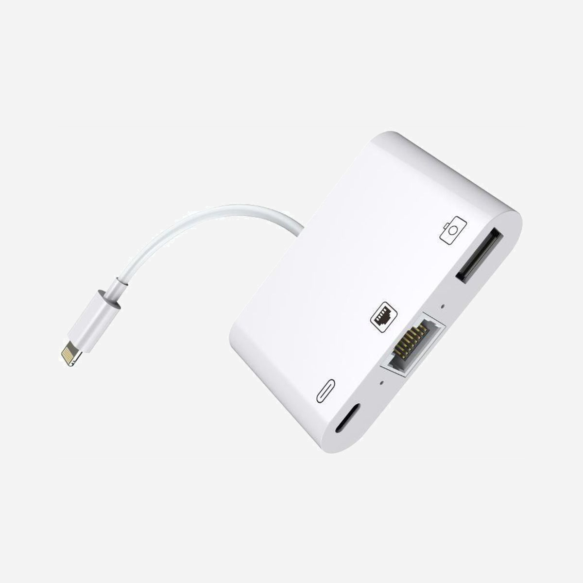 Station d'accueil Microconnect LIGHT-HUB2 Lightning 3-en-1 pour iPhone et iPad iOS 10+ 8 broches blanc - La station d'accueil Microconnect LIGHT-HUB2 transforme votre iPhone ou iPad en véritable hub de connectivité mobile. Conçue pour tous les appareils iOS équipés d'un connecteur Lightning 8 broches et fonctionnant sous iOS 10 ou version ultérieure, cette solution 3-en-1 répond aux besoins quotidiens des professionnels en mobilité. Son format compact et son poids plume de seulement 90 grammes en font l'accessoire idéal pour les déplacements professionnels. Glissez-le dans votre sacoche et bénéficiez instantanément de ports supplémentaires lors de vos réunions, présentations ou sessions de travail nomade. L'installation est immédiate grâce à la technologie Plug and Play : aucun pilote à installer, aucune configuration complexe. Branchez simplement le hub sur votre appareil iOS et accédez instantanément aux fonctionnalités étendues. Cette simplicité d'utilisation permet un gain de temps précieux au quotidien. Compatible avec l'ensemble de l'écosystème Apple, ce hub s'intègre parfaitement dans votre environnement de travail Mac. Que vous ayez besoin de connecter des périphériques USB, de transférer des données ou d'étendre les capacités de votre appareil mobile, le LIGHT-HUB2 offre une solution fiable et éprouvée. Sa finition blanche élégante s'harmonise naturellement avec le design des produits Apple, tandis que sa construction robuste garantit une utilisation durable en environnement professionnel. Un investissement malin pour optimiser la productivité de vos équipes équipées d'appareils iOS.