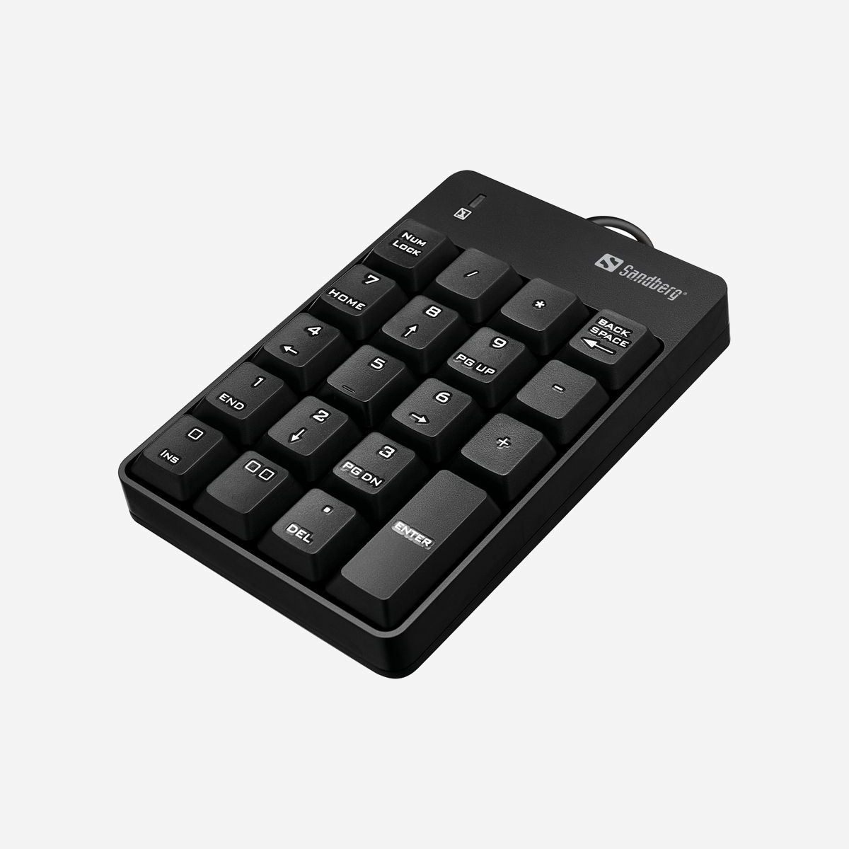 Clavier numérique USB filaire Sandberg 630-07 avec 19 touches et connexion plug-and-play pour ordinateur portable - Le clavier numérique USB Sandberg 630-07 s'impose comme l'accessoire professionnel indispensable pour tous les utilisateurs d'ordinateurs portables amenés à saisir régulièrement des données chiffrées. Avec ses 19 touches dédiées, il transforme instantanément votre poste de travail mobile en station de saisie performante. Conçu pour les professionnels de la comptabilité, de la finance, de la gestion de stocks ou toute activité nécessitant une saisie intensive de chiffres, ce pavé numérique filaire offre une ergonomie optimale et une précision de frappe supérieure grâce à sa technologie à membrane tactile. Chaque touche garantit une durée de vie de 3 millions de caractères, assurant une fiabilité à long terme même en usage intensif. L'installation plug-and-play via port USB élimine toute configuration complexe : branchez le clavier et travaillez immédiatement. L'alimentation directe par USB supprime la contrainte des batteries et garantit un fonctionnement permanent sans interruption. Les voyants intégrés permettent un contrôle visuel instantané de l'état du périphérique. Avec ses dimensions compactes de 80 x 118 x 22 mm et son poids plume de 102 g, ce clavier se glisse facilement dans une sacoche professionnelle et s'intègre discrètement sur tout bureau. Sa compatibilité étendue couvre l'ensemble des systèmes Windows de XP à Windows 10, ainsi que macOS, garantissant une utilisation universelle dans tous les environnements professionnels. La finition noire sobre s'adapte à tous les espaces de travail, tandis que la qualité de fabrication Sandberg assure robustesse et longévité. Un investissement rationnel pour gagner en productivité au quotidien.