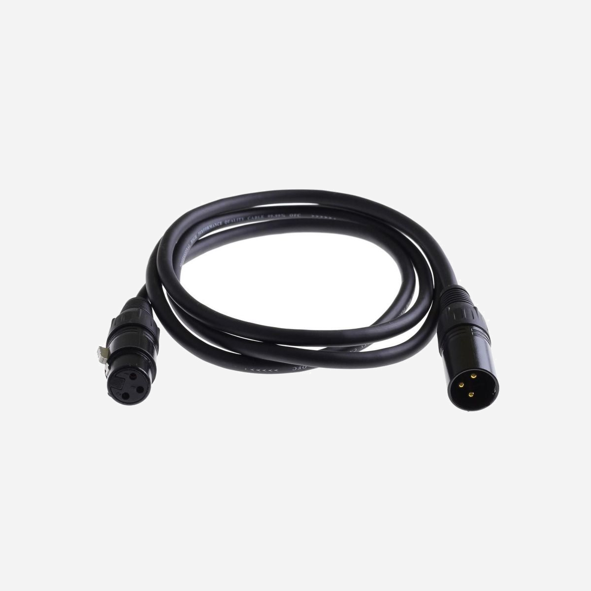 Câble audio Microconnect PRO XLR 15m AWG24 OFC blindé symétrique PVC diamètre 6mm noir MC-XLR-15 - Le câble audio Microconnect PRO XLR MC-XLR-15 répond aux exigences des professionnels de l'audiovisuel, de la sonorisation et des studios d'enregistrement qui recherchent une transmission audio équilibrée et fiable sur moyenne distance. Avec ses 15 mètres de longueur, ce câble offre la flexibilité nécessaire pour les installations scéniques, les configurations studio ou les événements professionnels. Sa conception symétrique blindée garantit une excellente immunité aux interférences électromagnétiques, préservant ainsi l'intégrité du signal audio même dans des environnements électriquement chargés. La qualité de fabrication repose sur un conducteur OFC (Oxygen Free Copper) en AWG24, assurant une conductivité optimale et une faible résistance. Le blindage efficace élimine les bruits parasites et les ronflements, critères essentiels pour les applications audio professionnelles exigeantes. Le revêtement en PVC avec un diamètre extérieur de 6 mm offre un excellent compromis entre robustesse et souplesse. Cette gaine protège le câble contre l'usure quotidienne tout en facilitant son déploiement et son enroulement lors des montages et démontages fréquents. Destiné aux professionnels du son, ce câble Microconnect convient parfaitement pour relier microphones, consoles de mixage, amplificateurs et autres équipements audio dotés de connecteurs XLR. Sa construction soignée et ses composants de qualité en font un investissement durable pour toute infrastructure audio professionnelle nécessitant des liaisons symétriques fiables.