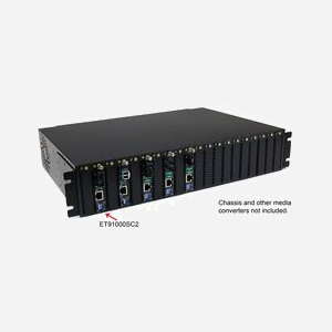 StarTech.com Convertisseur Gigabit Ethernet vers Fibre Multimode SC, 1000Base-SX, 550m, 2000Mb/s, 850nm, MDI/MDI-X Auto, Alimentation Externe - Miniature 4
