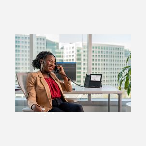 POLY CCX 600 - Téléphone IP Professionnel, Écran Tactile 7" 1024x600, Open SIP, PoE, Wi-Fi, Bluetooth 4.2, Gigabit Ethernet, USB 2.0/Type-C - Miniature 2