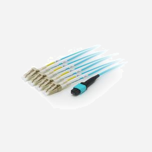 Equip 25556407 Câble Fibre Optique OM4 7m MTP vers 4x LC 50/125µm Cyan, LSFROH, -20°C à 70°C, Perte Insertion 0.5dB
