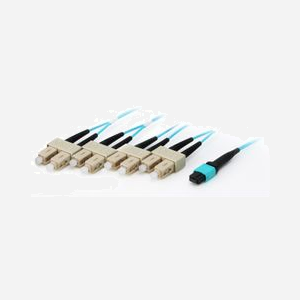 Equip 25557407 Câble Fibre Optique OM4 7m MTP vers 4x SC 50/125µm Cyan, Gaine LSFROH, -20°C à 70°C, REACH/RoHS