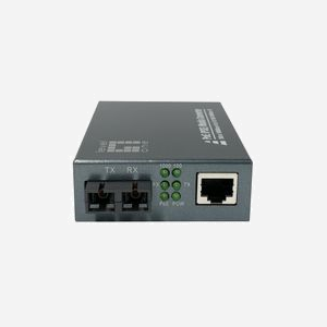LevelOne GVT-2013 Convertisseur de Média 1000Base-T vers 1000Base-SX, SC Multimode 850nm, portée 500m, PoE 30W, Auto MDI/MDI-X, Jumbo Frames 9000