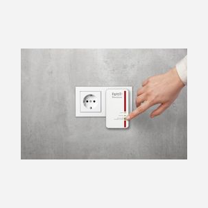 AVM FRITZ!Powerline 1240E WLAN Set : Adaptateur Powerline 1200 Mbit/s, Gigabit Ethernet, WiFi 4 (802.11n), 1x RJ45, HomePlug AV2, AES 128-bit, Blanc - Miniature 4