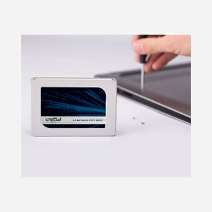 Crucial MX500 500Go SSD 2.5" SATA III 6Gbit/s Lecture 560Mo/s Écriture 510Mo/s 95K/90K IOPS Lecture/Écriture Aléatoire, ECC, DevSlp - Miniature 2