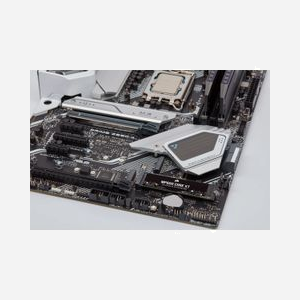 Corsair MP600 CORE XT 1 To SSD M.2 PCIe 4.0 NVMe 1.4 QLC 3D NAND 2280 Lecture 5900 Mo/s Écriture 5000 Mo/s pour PC/Ordinateur portable - Miniature 5
