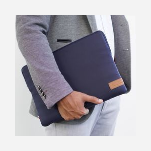 Housse Mobilis 069001 pour ordinateur portable jusqu'à 14" (35.6cm), tissu et nylon bleu, compatible Macbook Pro 13/14, protection anti-rayures et chocs, 250x350x20mm - Miniature 2