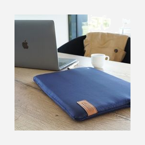 Housse Mobilis 069001 pour ordinateur portable jusqu'à 14" (35.6cm), tissu et nylon bleu, compatible Macbook Pro 13/14, protection anti-rayures et chocs, 250x350x20mm - Miniature 3