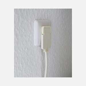 Câble d'alimentation Brennenstuhl 1168980220, 2m, Blanc, Connecteurs Mâle (Courbe 90°) vers Femelle (Droit), IP20, Manteau Plastique - Miniature 3