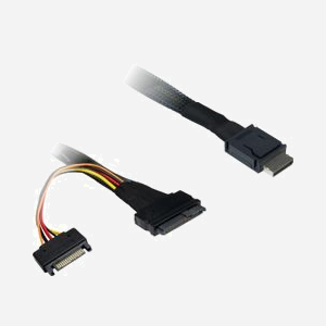 Inter-Tech 88885642 Câble SAS 0.75m, Connecteur OCuLink SFF-8611 vers U.2 SFF-8639 + SATA Power 15p, 32 Gbit/s, Noir