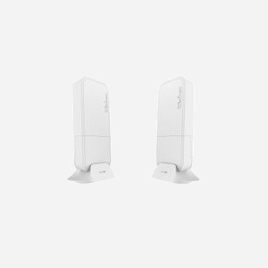 Mikrotik RBWAPG-60ADKIT Point d'accès 60 GHz 1000 Mbit/s Ethernet PoE, portée 200m, 1x RJ-45, 256Mo RAM, 16Mo Flash, RouterOS, Alimentation 11-57V - Miniature 1