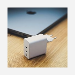 XtremeMac XWH-SPC60-03 Chargeur Secteur USB-C 65W (100-240V) Blanc - 2 Ports USB-C, Charge Rapide, Intérieur - Compatible Smartphones, Tablettes, MacBook, iPads - Miniature 3