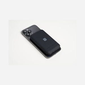 XtremeMac XWH-PMS-13 Powerbank 10000mAh Li-Ion Noir, Recharge sans Fil MagSafe, USB-C 20W Power Delivery, USB-A, Compatible iPhone - Miniature 4