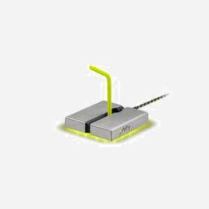 CHERRY XTRFY XG-B1-LED Hub USB 2.0 4 Ports, Câble 1.5m, Dimensions 108x108x23.5mm, Interface Hôte USB 2.0, Poids 124g