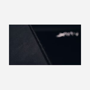 CHERRY XTRFY GP2 XXL - Tapis de Souris Gaming Noir 1200x600x3mm Surface Vêtement Monochromatique Base Antidérapante Rebords Cousus - Miniature 2