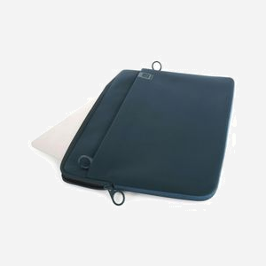 Housse Tucano Top Second Skin BFTMB16-B Néoprène Bleu pour MacBook Pro 16" (40.6cm) avec Poche Frontale, Protection Chocs et Rayures - 370x265x25mm - Miniature 2