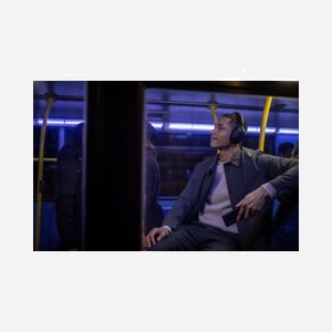 Sony WH-1000XM5B.CE7 Casque Arceau Bluetooth 5.2 Noir - Filaire/Sans Fil, 4-40000 Hz, Microphone intégré, Autonomie 30h (ANC), Dolby Atmos - Miniature 3