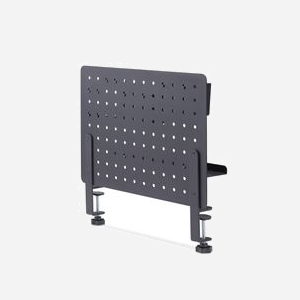 StarTech.com Panneau Perforé Acier 42x32cm Noir à Pinces pour Bureau avec Accessoires (Support Casque, Crochets, Aimants, Étagère, Pots à Stylos) - Miniature 3