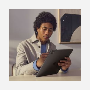 Apple iPad Pro 13" (33cm) OLED Ultra Retina XDR, Apple M5 10-Core, 16Go RAM, 1To SSD, Wi-Fi 7 (802.11be), iPadOS 26, Noir Sidéral, MDYN4TY/A - Miniature 4