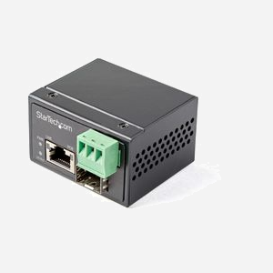 StarTech.com Convertisseur Fibre RJ45 PoE+ Industriel IMC1GSFP30W - Gigabit Ethernet 10/100/1000 Mbps - SFP Open - 30W PoE - IP30 - -40°C à +75°C
