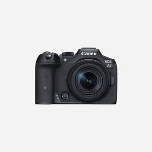 Canon EOS R7 + RF-S 18-150mm IS STM, MILC 32.5MP CMOS, Vidéo 4K Ultra HD, Écran tactile 2.95", WiFi, Bluetooth, Monture Canon RF, APS-C