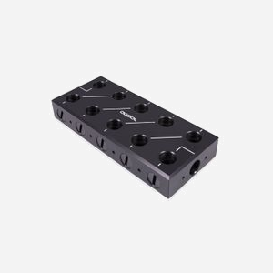 Alphacool Bloc d'Eau 12995 Acétal/Cuivre/Nickel Noir, Filetage 1/4", Dimensions 130x56x22.5mm pour Systèmes de Refroidissement PC - Miniature 1