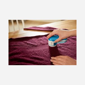 Philips GC026/00 Rasoir Anti-Bouloche Gris Alimentation Batterie AA, 8800 tours/min, Largeur 123mm, Profondeur 58mm, Hauteur 80mm, Poids 134g, Brosse Incluse - Miniature 2