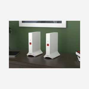 FRITZ! Répéteur Mesh 4200 Wi-Fi 6E (802.11ax) Bi-Bande 2.4/5 GHz, Débit WLAN 4200 Mbit/s, Antennes 2x2/4x4, Rouge/Blanc, WPS, Consommation 9W - Miniature 3